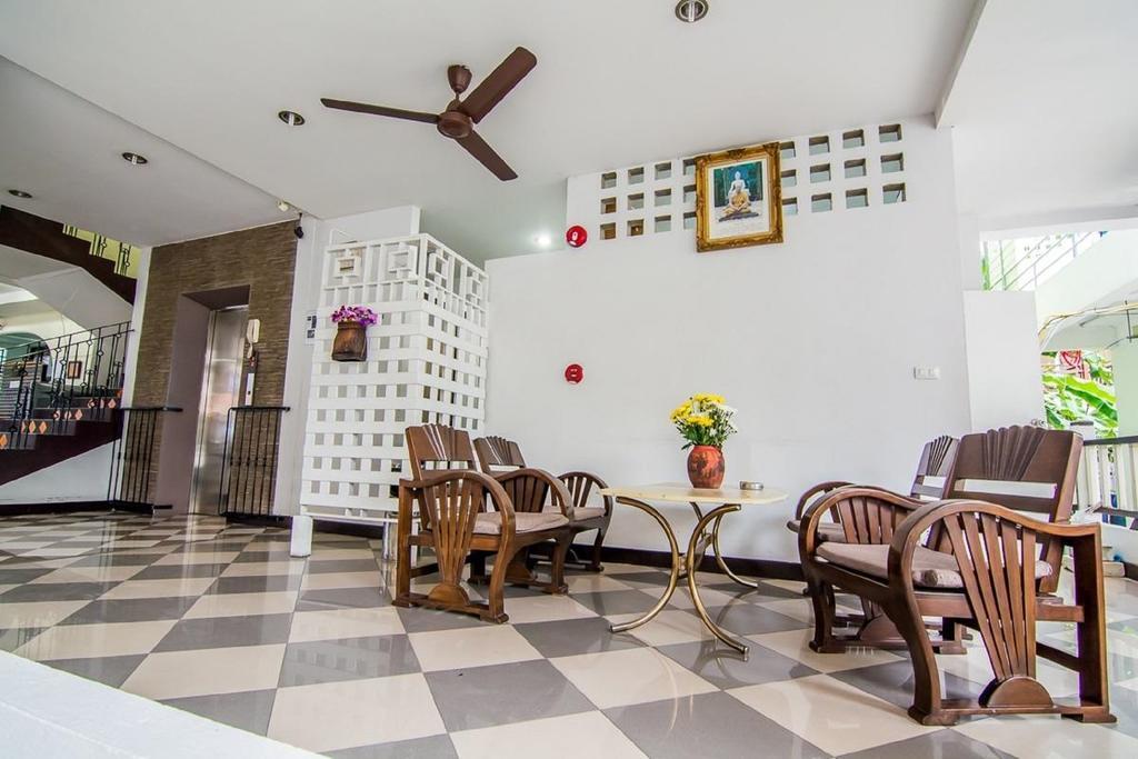 Sutus Court 2 Hotel Pattaya Ngoại thất bức ảnh