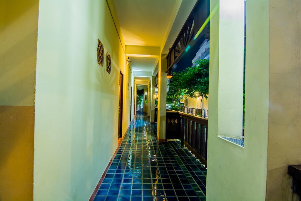 Sutus Court 2 Hotel Pattaya Ngoại thất bức ảnh