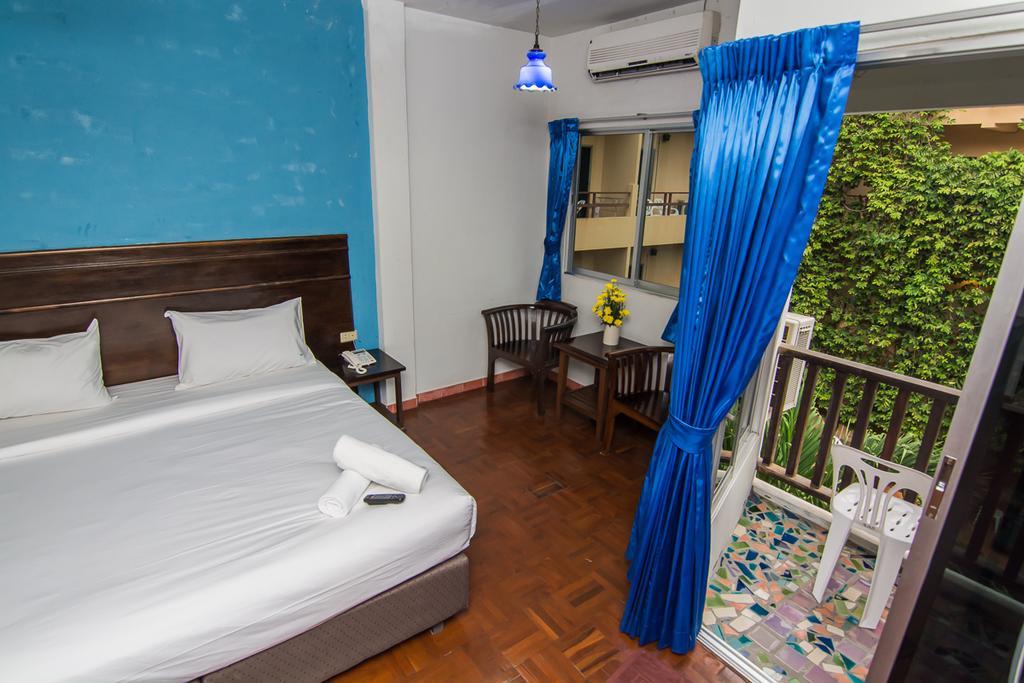 Sutus Court 2 Hotel Pattaya Ngoại thất bức ảnh