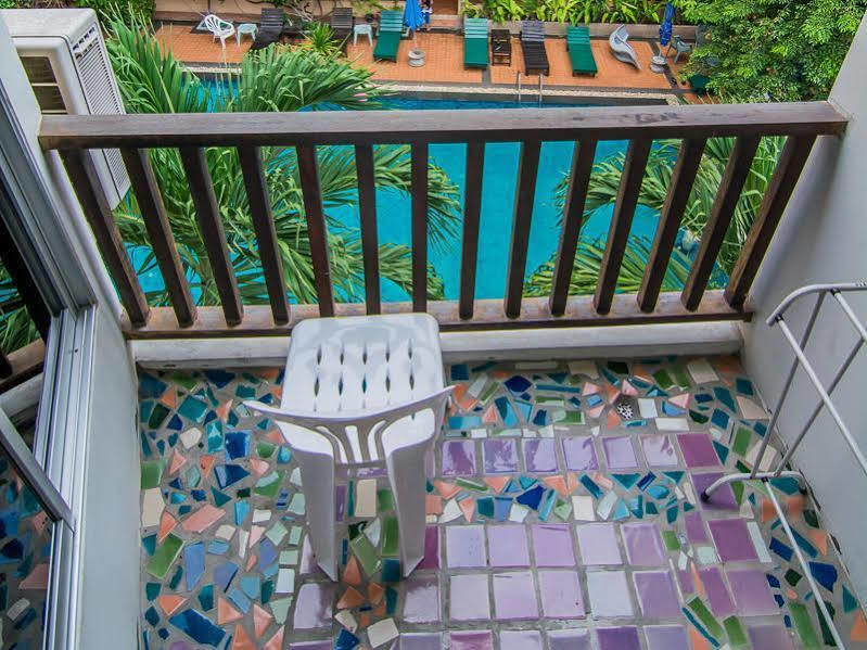 Sutus Court 2 Hotel Pattaya Ngoại thất bức ảnh