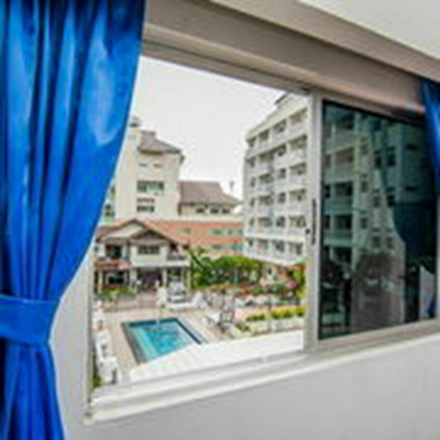 Sutus Court 2 Hotel Pattaya Ngoại thất bức ảnh