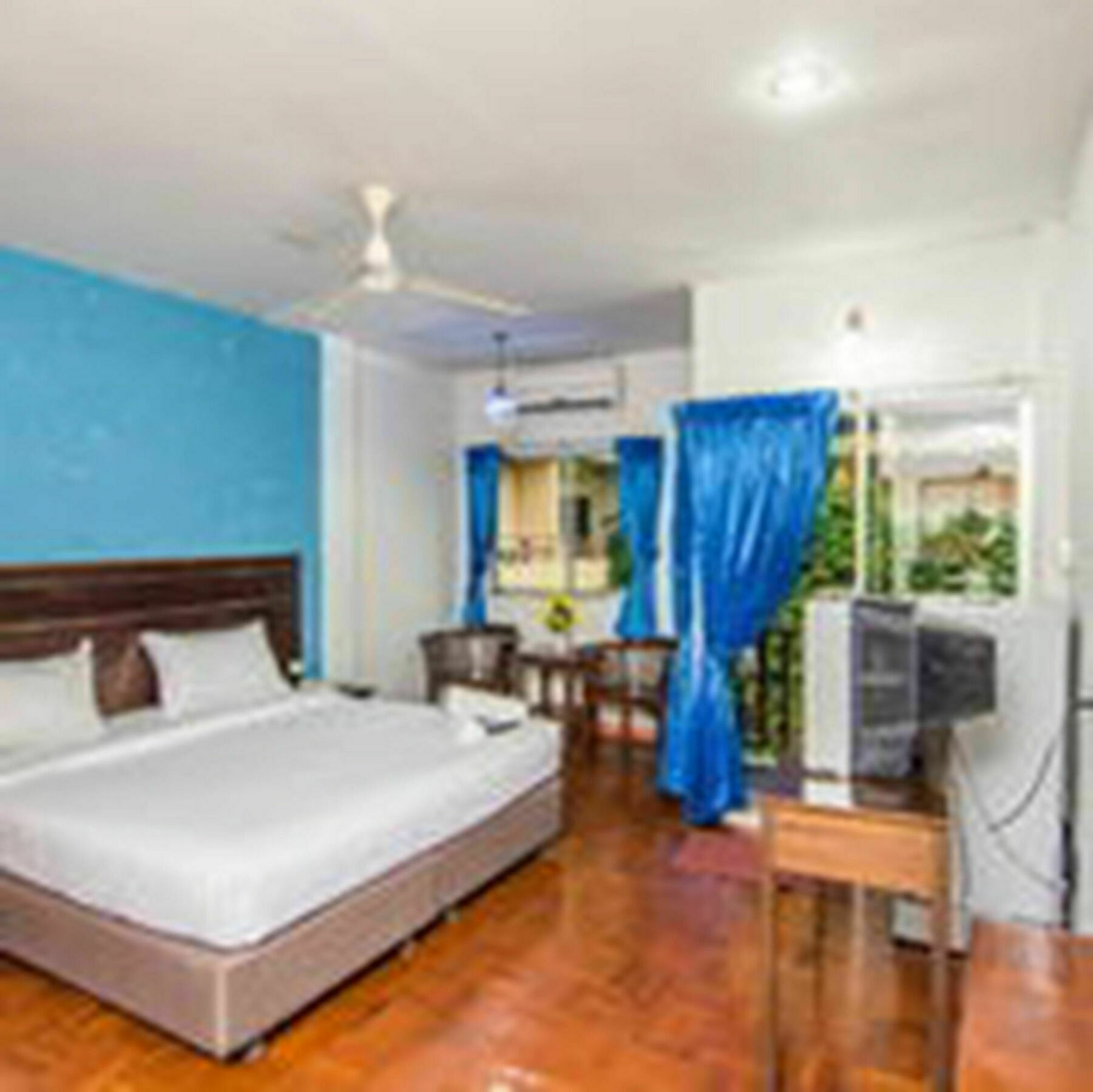 Sutus Court 2 Hotel Pattaya Ngoại thất bức ảnh