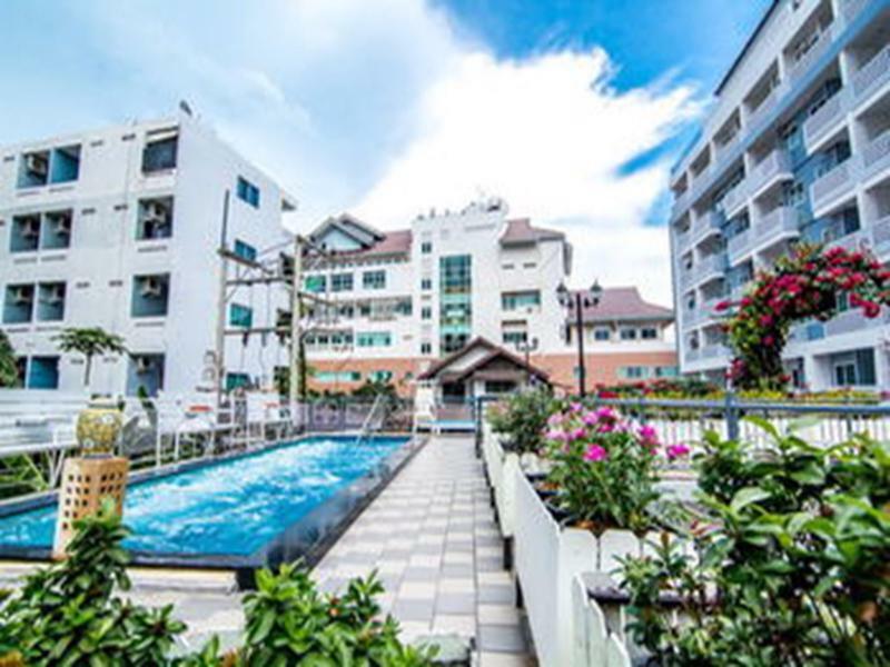 Sutus Court 2 Hotel Pattaya Ngoại thất bức ảnh