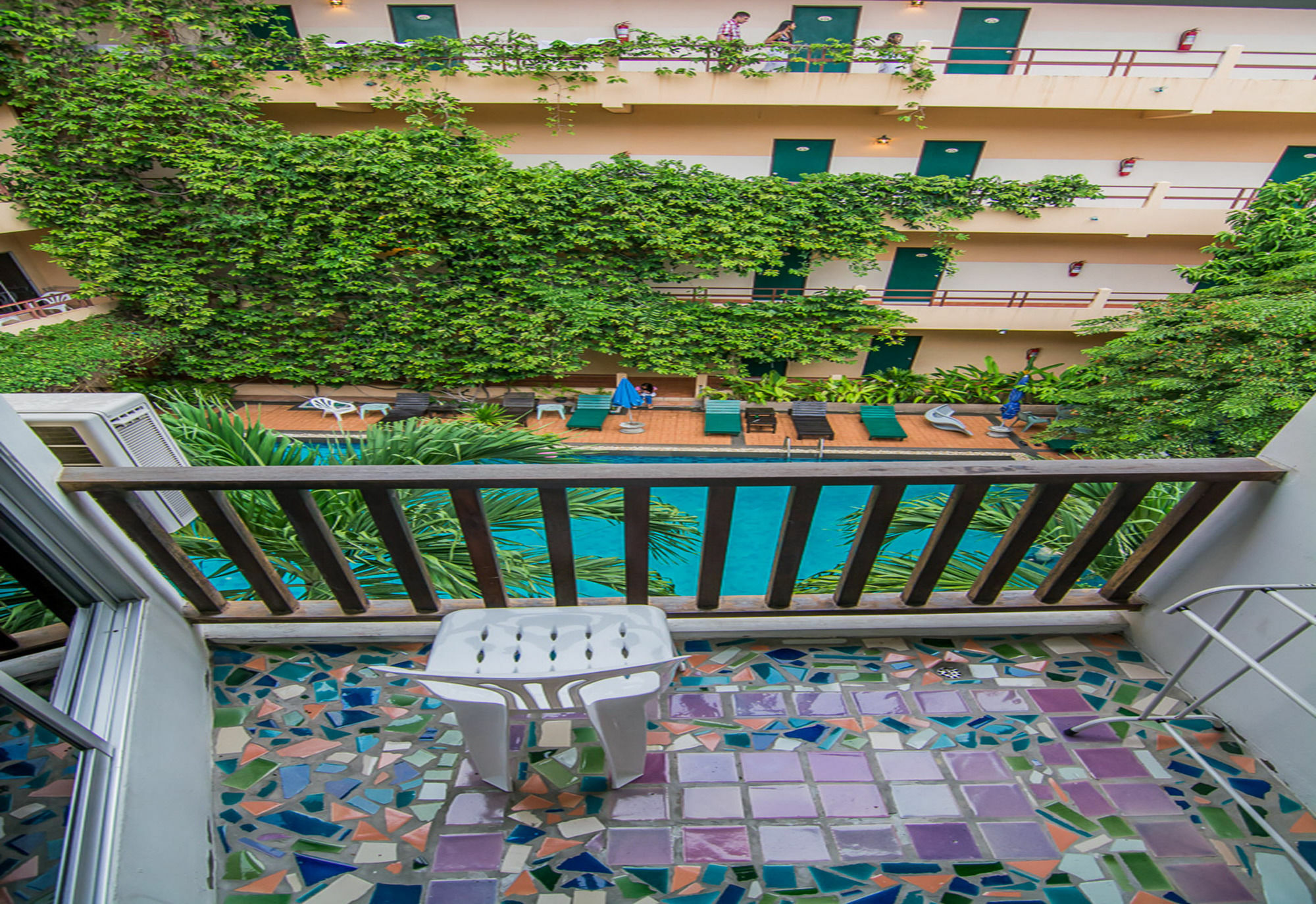 Sutus Court 2 Hotel Pattaya Ngoại thất bức ảnh